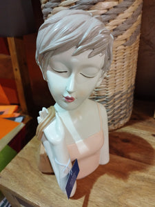 Donna mezzo busto 174